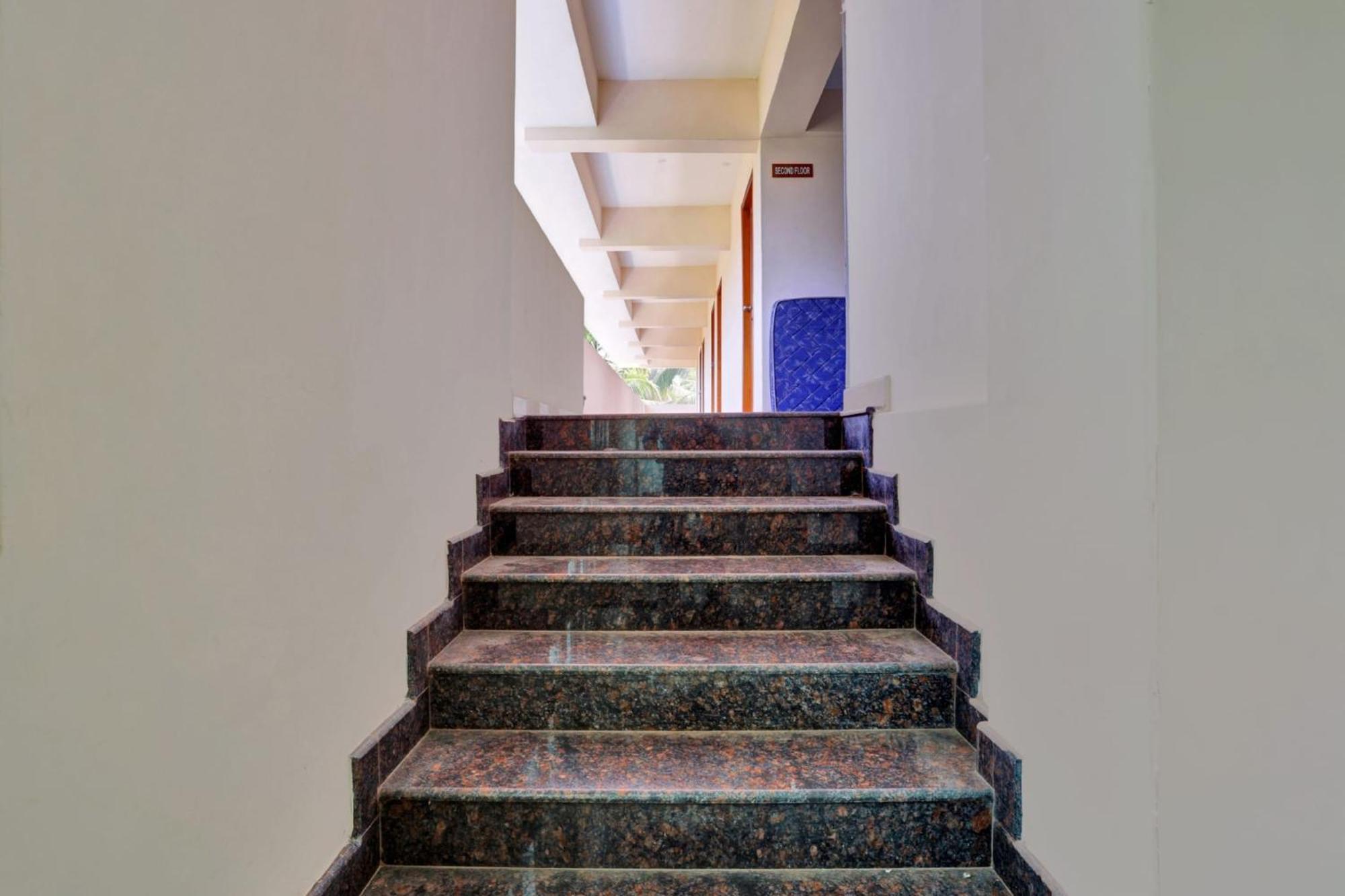 Hotel O Family Castle Inn Collection O Thiruvananthapuram Eksteriør bilde